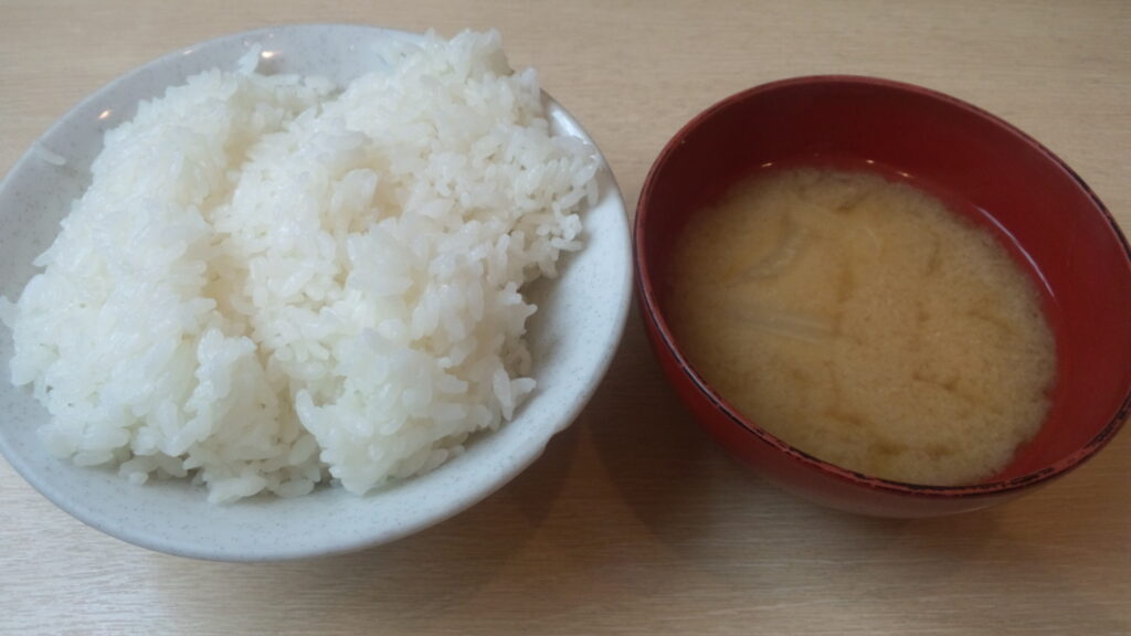 朝美ご飯普通味噌汁