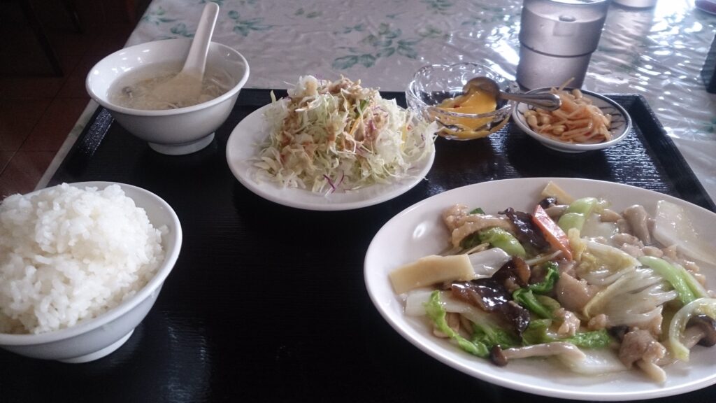 華縁日替わり白菜と豚肉キクラゲののあんかけ